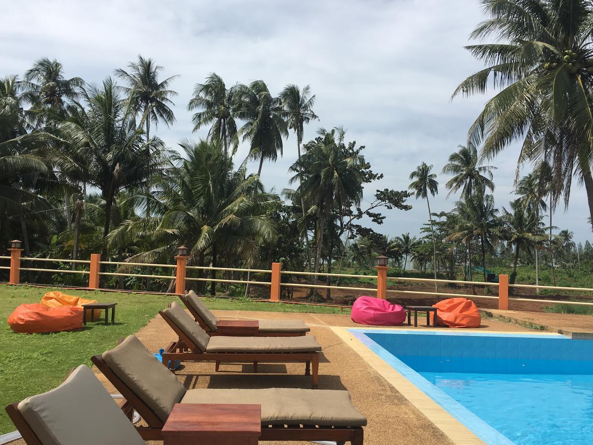 Sleep Soundly By The Sea Hotel Trat Exterior photo