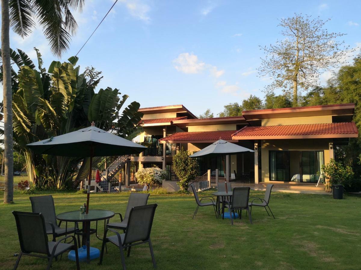 Sleep Soundly By The Sea Hotel Trat Exterior photo